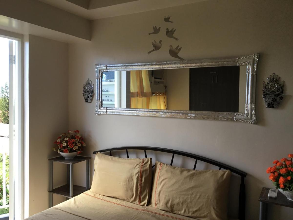 Condominium With Swimming Pool And Viewing Deck Tagaytay City ภายนอก รูปภาพ